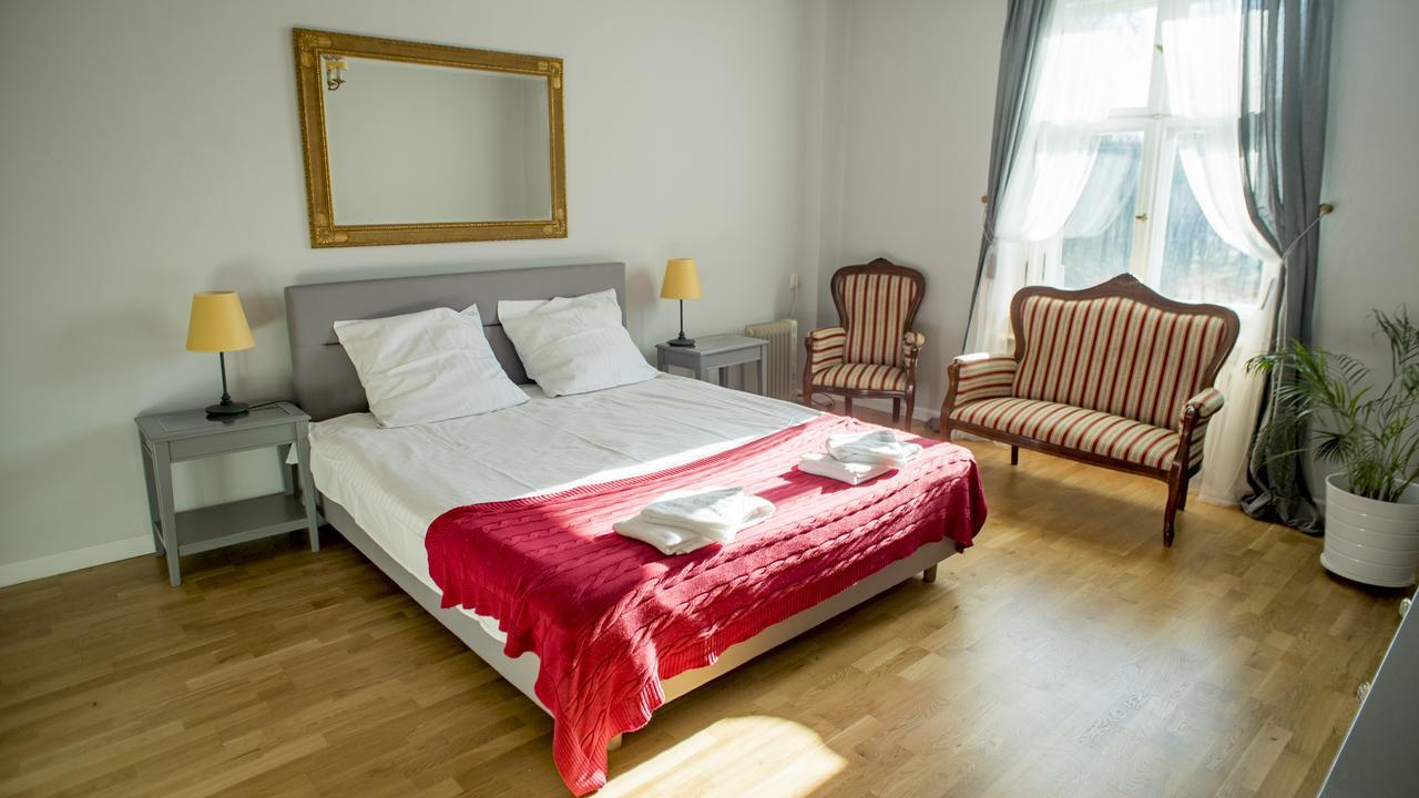 Palac Kobylniki Hotel Obrzycko ภายนอก รูปภาพ